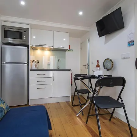 My Lovely In Alfama - With Ac * Lisboa