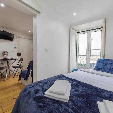 My Lovely In Alfama - With Ac *